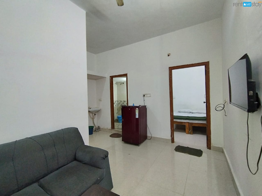 prop_17479981270