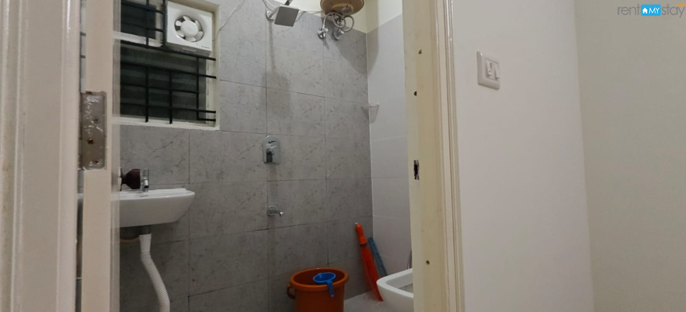 prop_17825581640