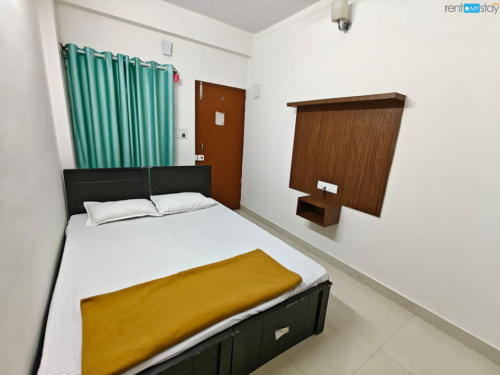 Furnished Studio Apartment for Bachelors in Maruthi Nagar